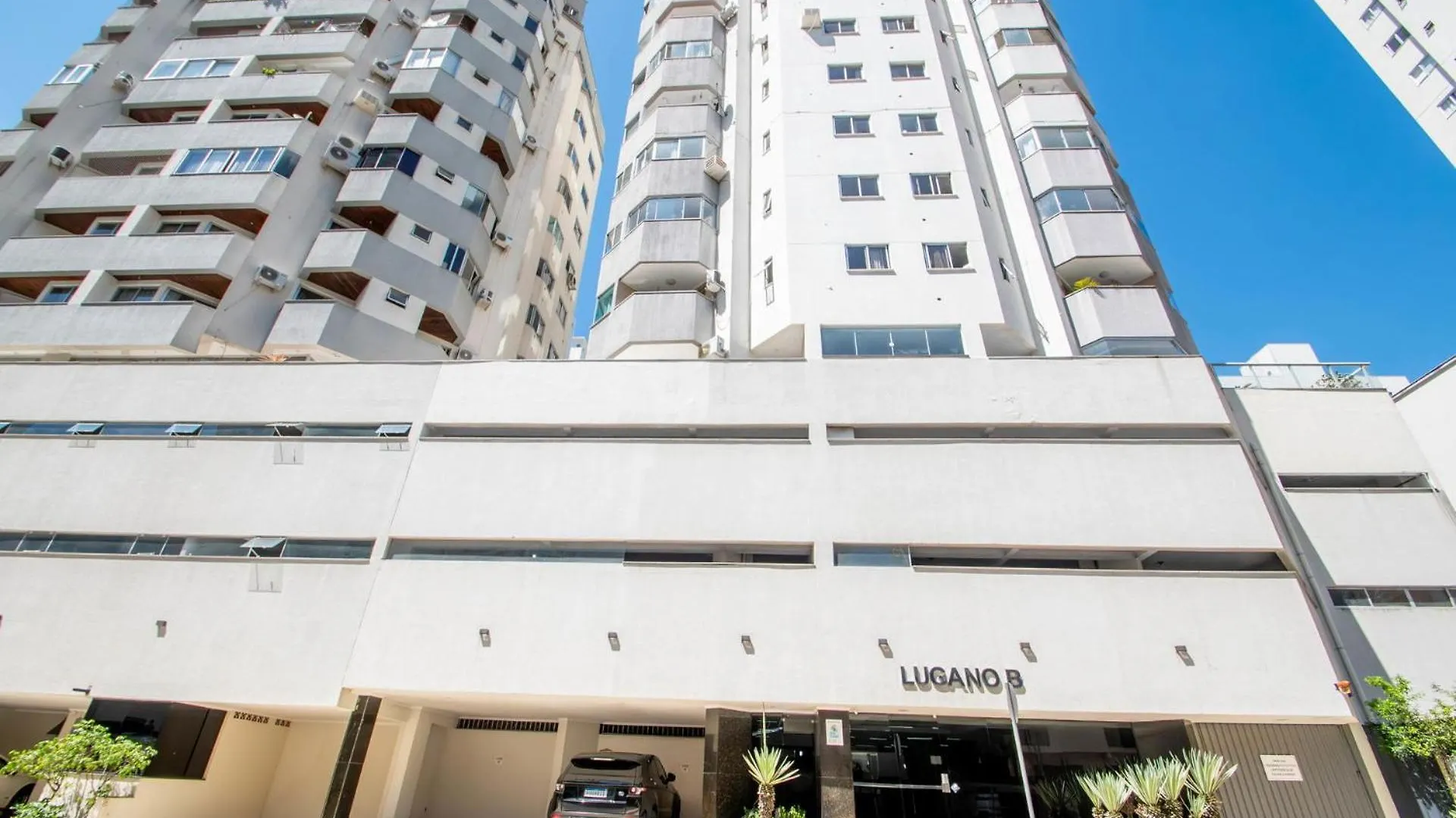 Apto E Conforto P/ 4 Balneario Camboriu St5157 Appartement